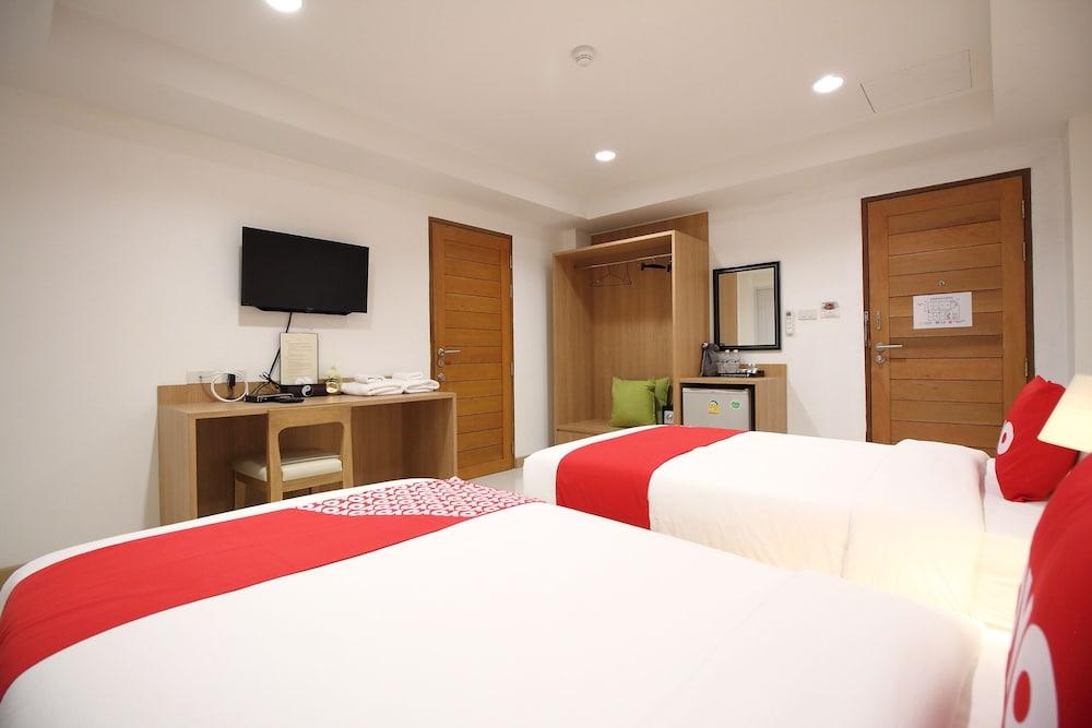 Super Oyo 484 Pannee Residence Khaosan Sha Plus Bangkok Exterior photo