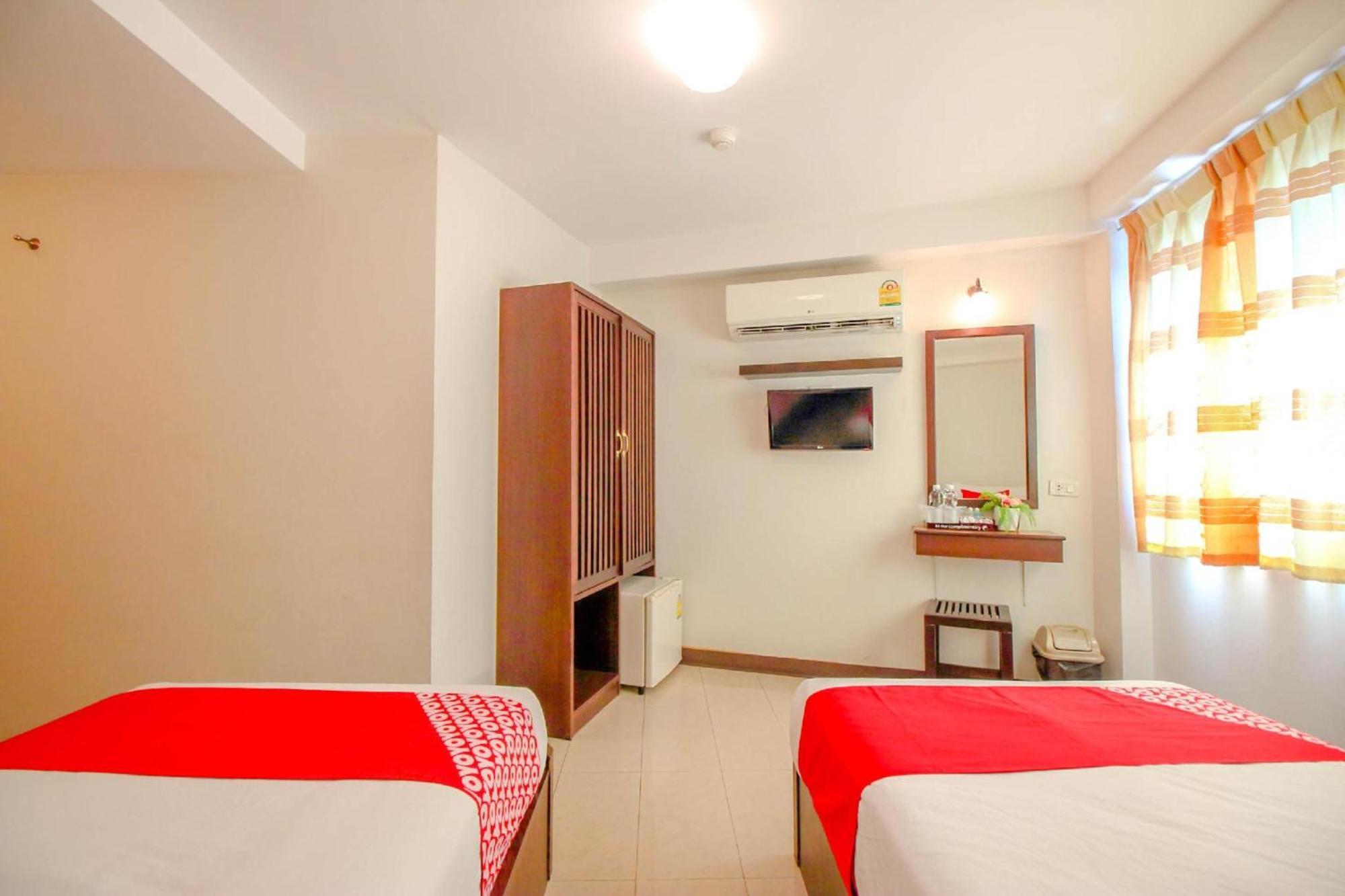Super Oyo 484 Pannee Residence Khaosan Sha Plus Bangkok Exterior photo