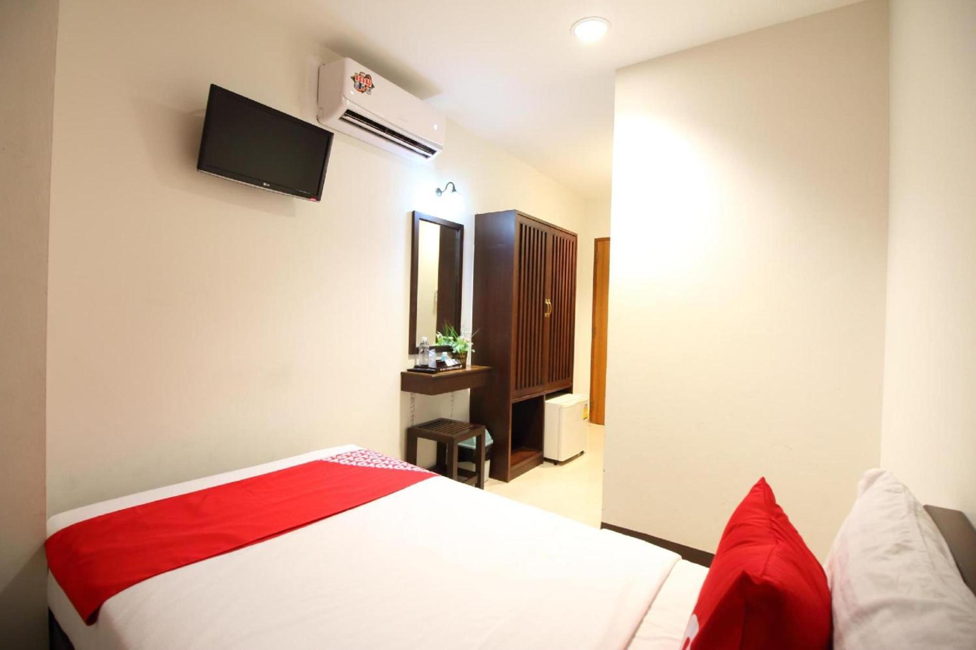 Super Oyo 484 Pannee Residence Khaosan Sha Plus Bangkok Exterior photo