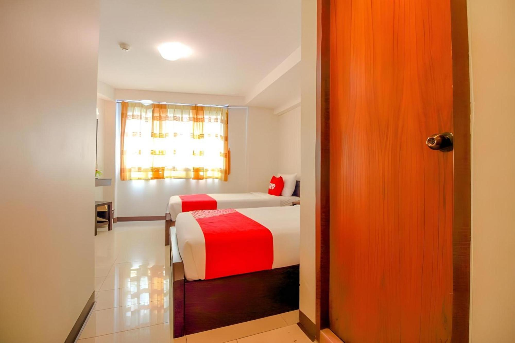 Super Oyo 484 Pannee Residence Khaosan Sha Plus Bangkok Exterior photo
